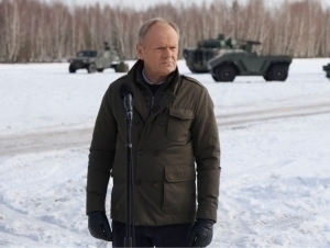 Туск польшаликларни зудлик билан Эронни тарк этишга чақирди