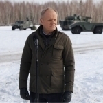 Туск польшаликларни зудлик билан Эронни тарк этишга чақирди