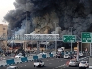 “Жаннатобод”даги бозорда йирик ёнғин юз берди (видео)