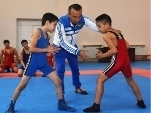 Спорт тўгараги очган тренерларга ҳар ой рағбат пули тўланади