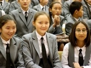 Maktab formasi bekor qilinishi mumkin. Qirg‘izistonda!