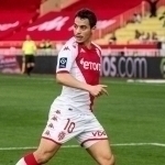 Jinsiy zo‘ravonlikda ayblangan mashhur futbolchi qamaldi