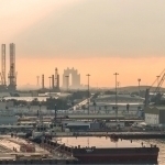 Abu-Dabidagi dunyoning eng yirik neft zavodlaridan biriga dron zarba berdi