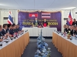 Таиланд ва Камбоджа ўт очишни тўхтатишга келишиб олди