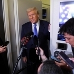 Трамп яна 5 млрд долларлик ёрдамни қисқартирмоқчи 