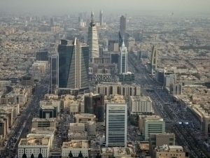 Saudiyada boy xorijliklarga alkogol xarid qilishga ruxsat berildi