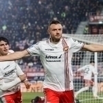 Vardi A Seriyada oy futbolchisi deb topildi