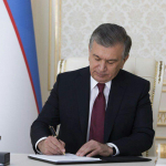 Mirziyoyev bir guruh o‘zbekistonliklarni mukofotlash to‘g‘risida qarorni imzoladi