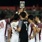 Iroqda futbolchi va hakamlar maydonga Qur’on kitoblari bilan chiqdi (video)