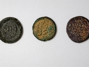 Samarqandda qadimiy tangalarni olib chiqmoqchi bo‘lganlar ushlandi