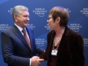 Шавкат Мирзиёев ЕТТБ банки президенти билан учрашди