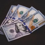 Dollarning rasmiy kursi pasaydi