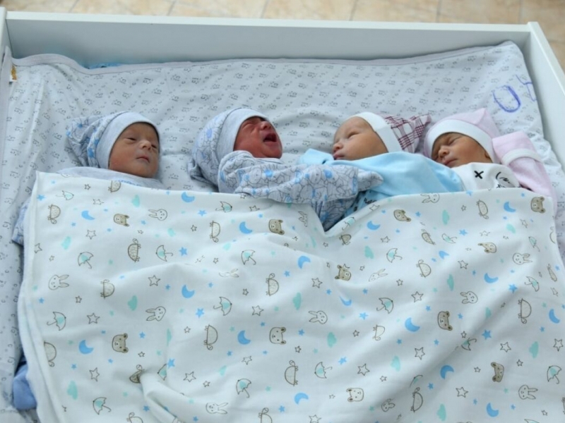 2025-yil O‘zbekistonda qancha egizak chaqaloq tug‘ilgani aytildi