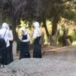 Toshkentda direktor ro‘molli qizlarni haydagani aytildi. Poytaxt XTBB xabarga izoh berdi