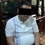 Sudya katta yordamchisi 53 ming dollar pora bilan ushlandi (video)