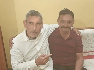 Hindistonda bedarak yo‘qolgan erkak 45 yil deganda oilasini topdi