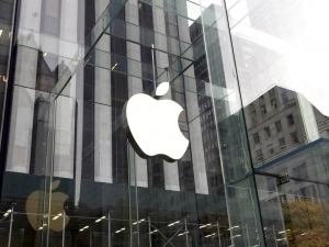 Apple dunyodagi eng qimmat brend deb topildi