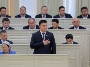 Жўқорғи Кенгес Раисига янги ўринбосар сайланди