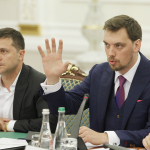 Зеленский Гончарук истеъфосини қабул қилмади