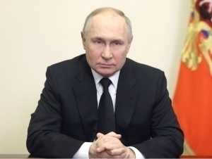 Teraktni kim amalga oshirganini bilamiz, bizni uning buyurtmachisi qiziqtiradi – Putin (video)