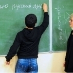 Rossiya Davlat dumasi rus tilini bilmaydigan migrant bolalarni maktablarga qabul qilishni taqiqladi