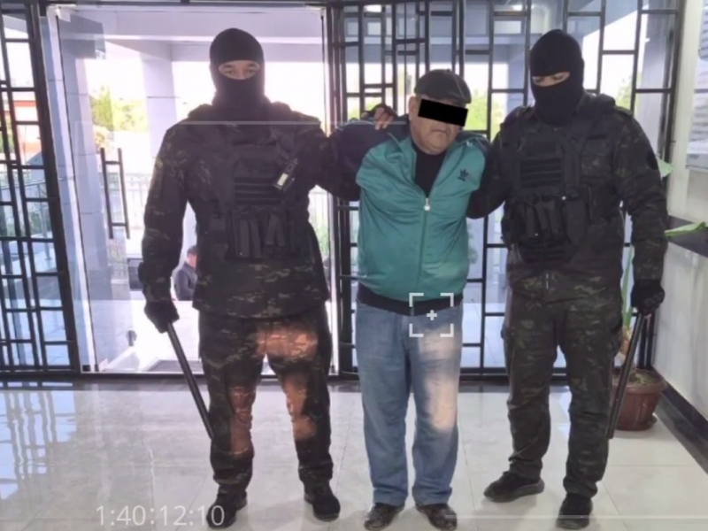 Qashqadaryoda erkak 46 kg “gashish” bilan ushlandi (video)