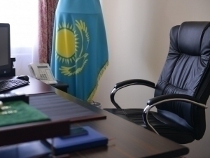 Қозоғистонда илк бор ёлғон маълумот жойлаган амалдор жаримага тортилди