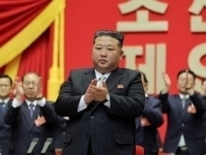 Ким Чен Ин Шимолий Корея Президенти этиб қайта сайланди
