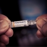 AQSHda fentanil rasman ommaviy qirg‘in quroli deb tan olindi (video)