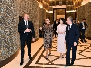 Мирзиёев Алиевга табрик йўллади