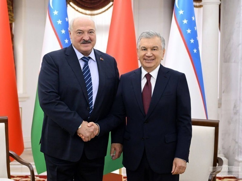 Шавкат Мирзиёев Лукашенко билан учрашди