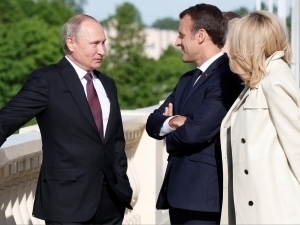 Путин ва Макрон ўзаро гаплашиб олмоқчи