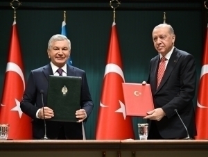 Özbekiston va Turkiya örtasida 5 ta bitim imzolandi (video)