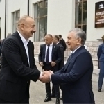 Aliyev sends birthday greetings to Mirziyoyev
