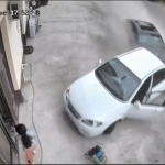 Jomboyda mast haydovchi dahshatli YTH sodir etdi (video)