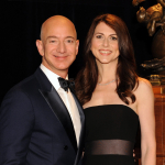 Amazon asoschisining sobiq rafiqasi AQSHning eng boy ayoliga aylandi