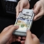 Доллар курси яна пасайди