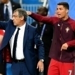 Portugaliyani Yevropa chempioni qilgan murabbiy Ozarbayjon ustoziga aylandi