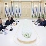 Mirziyoyev Rossiya delegatsiyasini qabul qildi