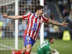 PSJ Alvaresni sotib olmoqchi