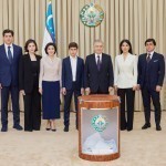 Shavkat Mirziyoyev referendumda ovoz berdi (fotoreportaj+video)