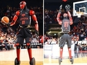 Toyota odamsimon robot basketbolchini namoyish etdi (video)
