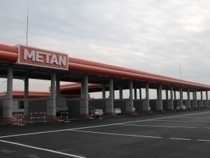 Methane gas stations in Uzbekistan stay open 24 hours by end of the week