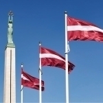 Latviya rossiyalik diplomatni mamlakatdan haydadi