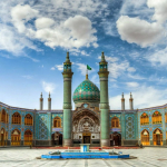 Eronda masjidlar ochilishiga ruxsat berildi