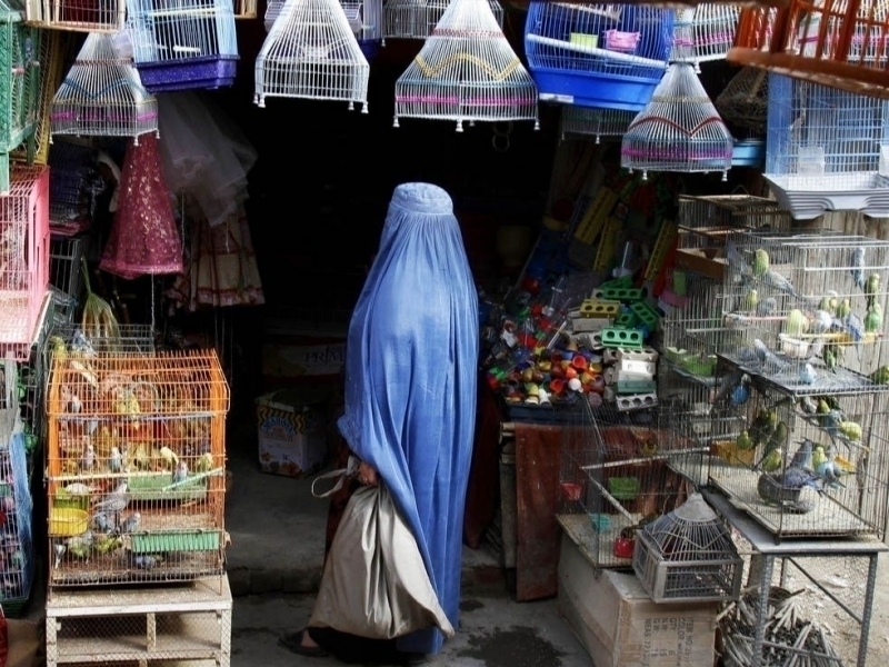 “Толибон” бозордаги аёллар дўконларини ёпди