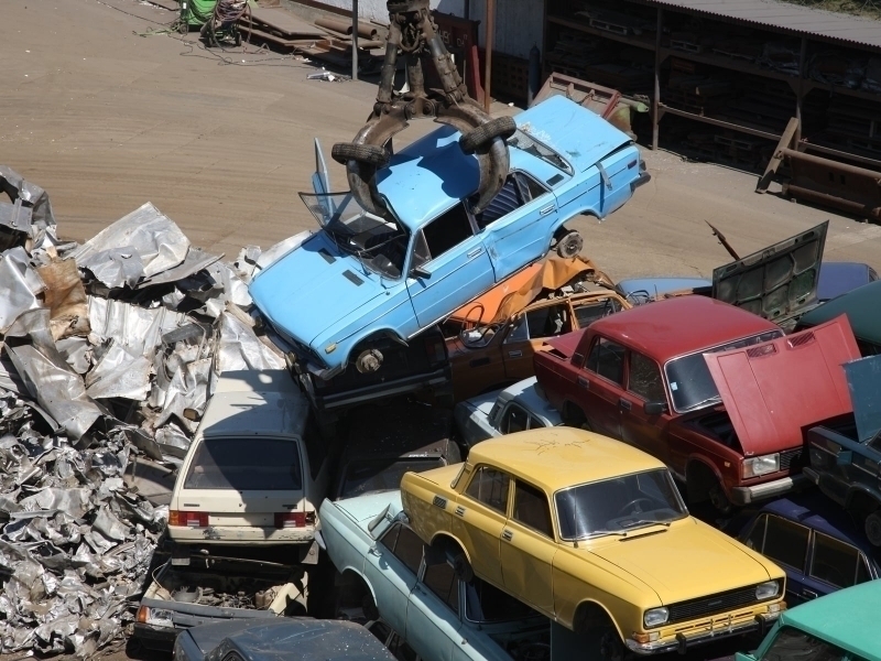 Owners who fail to scrap old cars may face large fines