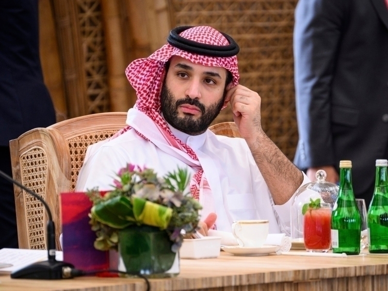 Saudiya husiylar zarbalari ortidan xavfsizlik ogohlantirishlarini e’lon qildi