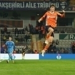Shomurodov eng yaxshi 10 ta futbolchidan biri bo‘ldi