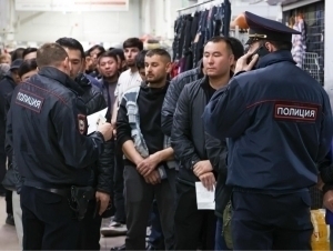 Rossiyadan yarim yilda qancha migrant quvilgani aytildi